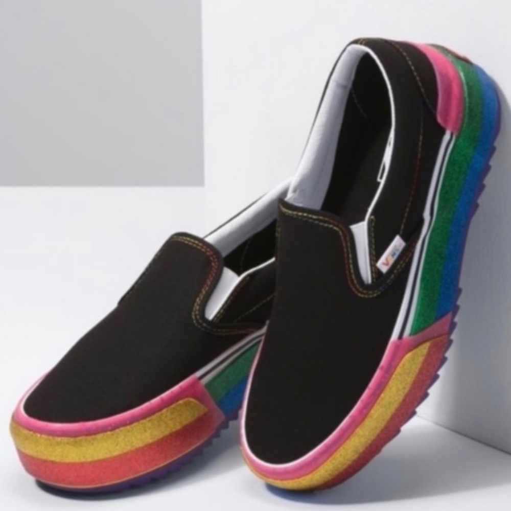 Vans unisex sprinkle platform rainbow slip on sneakers Womens 7, Mens 5.5